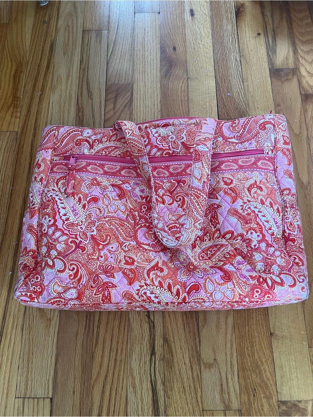 3/$15 Vera Bradley Paisley Quilted Tote